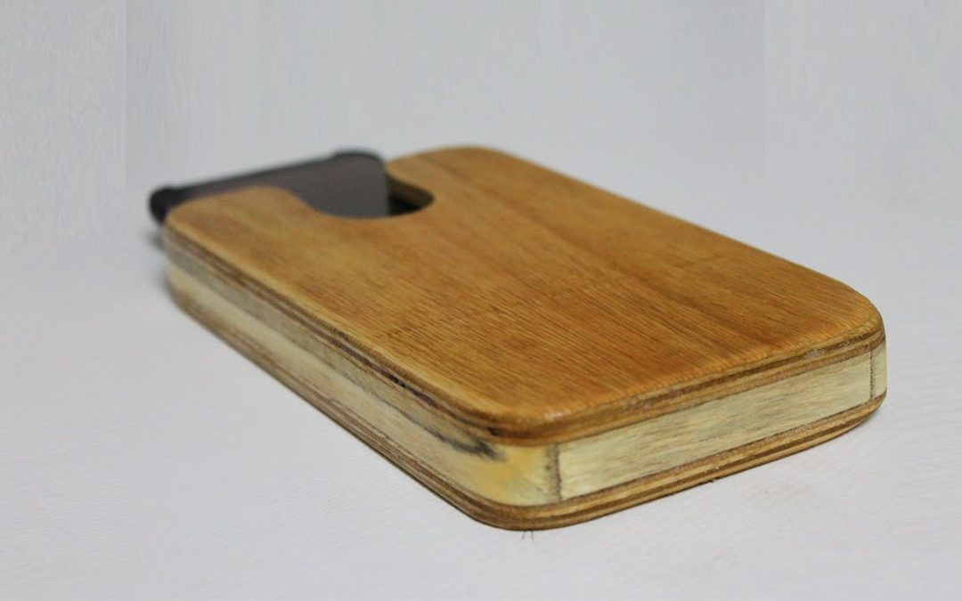 DIY Wooden Phone Case – Woodworking Projects