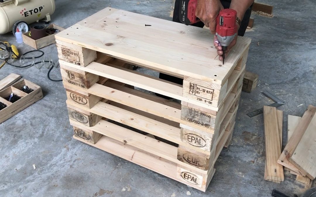 Cool Idea Woodworking Project With Old Pallets // Build Simple Shoe Cabinets Easy – How To, DIY!