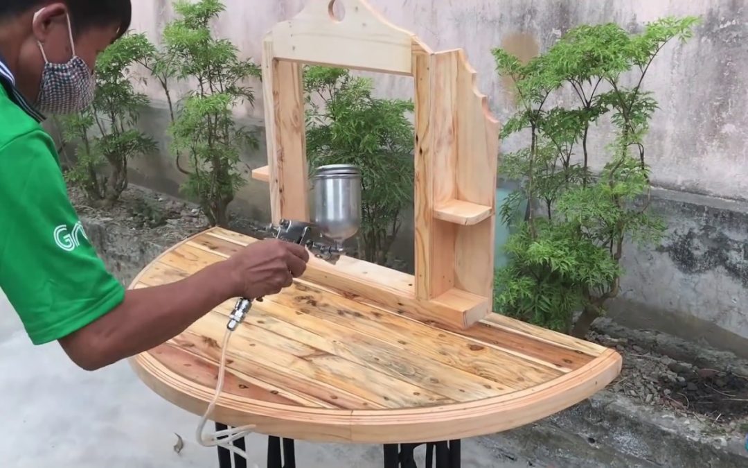 Amazing Woodworking Design Ideas From Salvaged Wood // How To Build A Modern Makeup Table –  DIY!